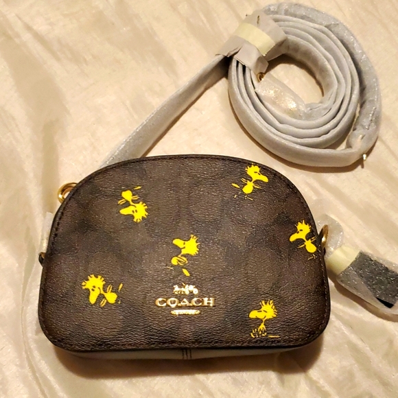 NWT Coach Coach X Peanuts Mini Serena Crossbody Woodstock Print & Card Wallet - Picture 2 of 6